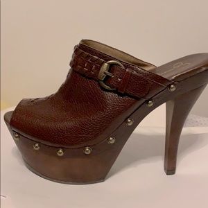 Retro Jessica Simpson Wilone platforms circa 90’s